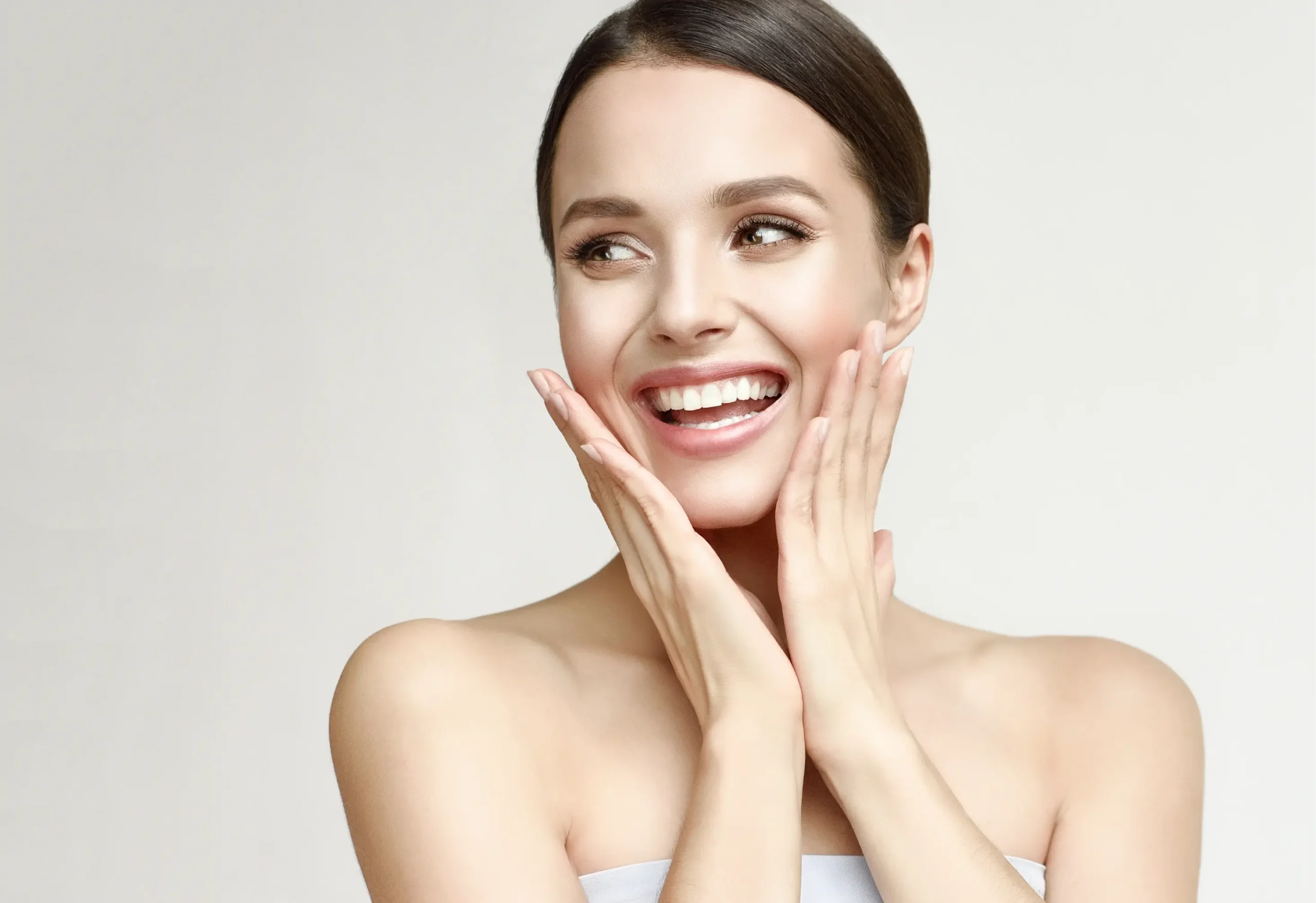 Woman undergoing non-surgical skin tightening treatment in Palm Springs and Orange County, CA